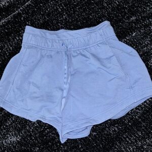 Lululemon license to train shorts. Size 4 length 3. There’s one stain on side.
